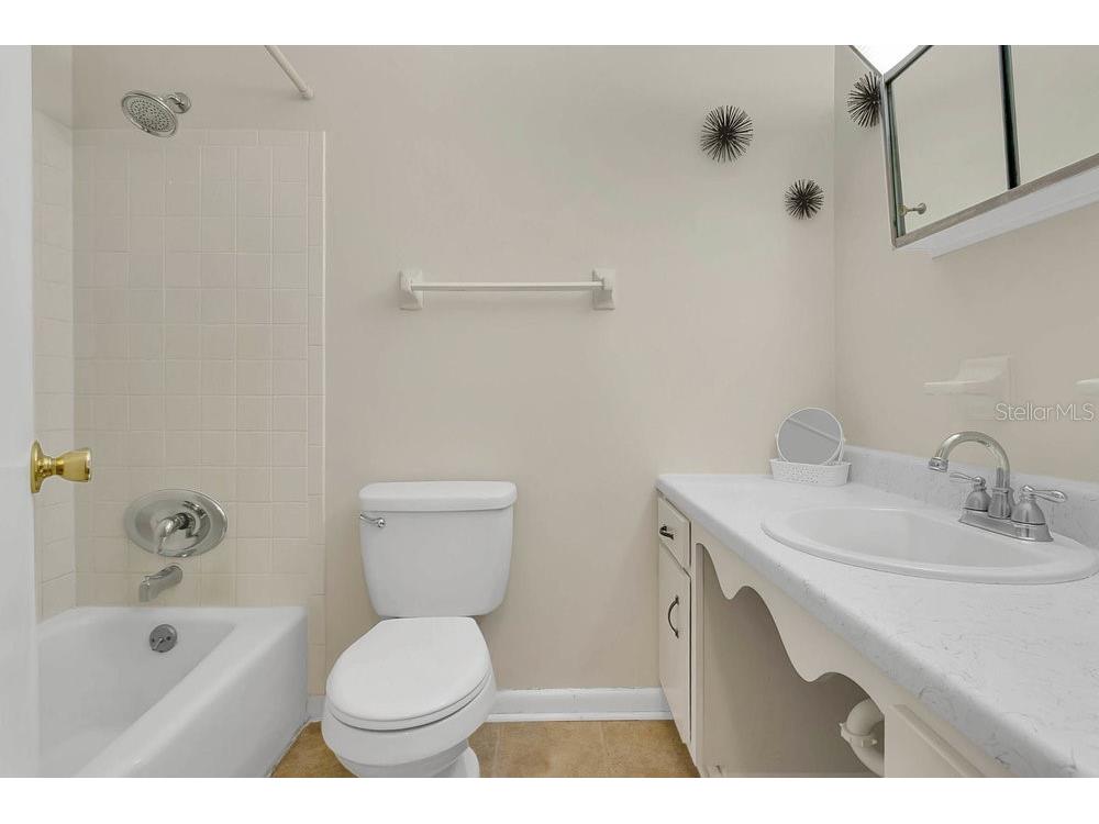 1301 N Amelia Avenue Deland FL 32724 V4945672 image15