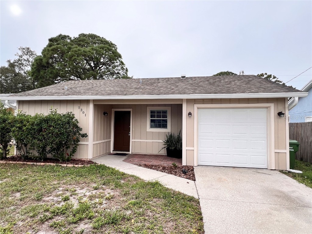 1301 N Conrad Avenue Sarasota FL 34237 C7485240 image1
