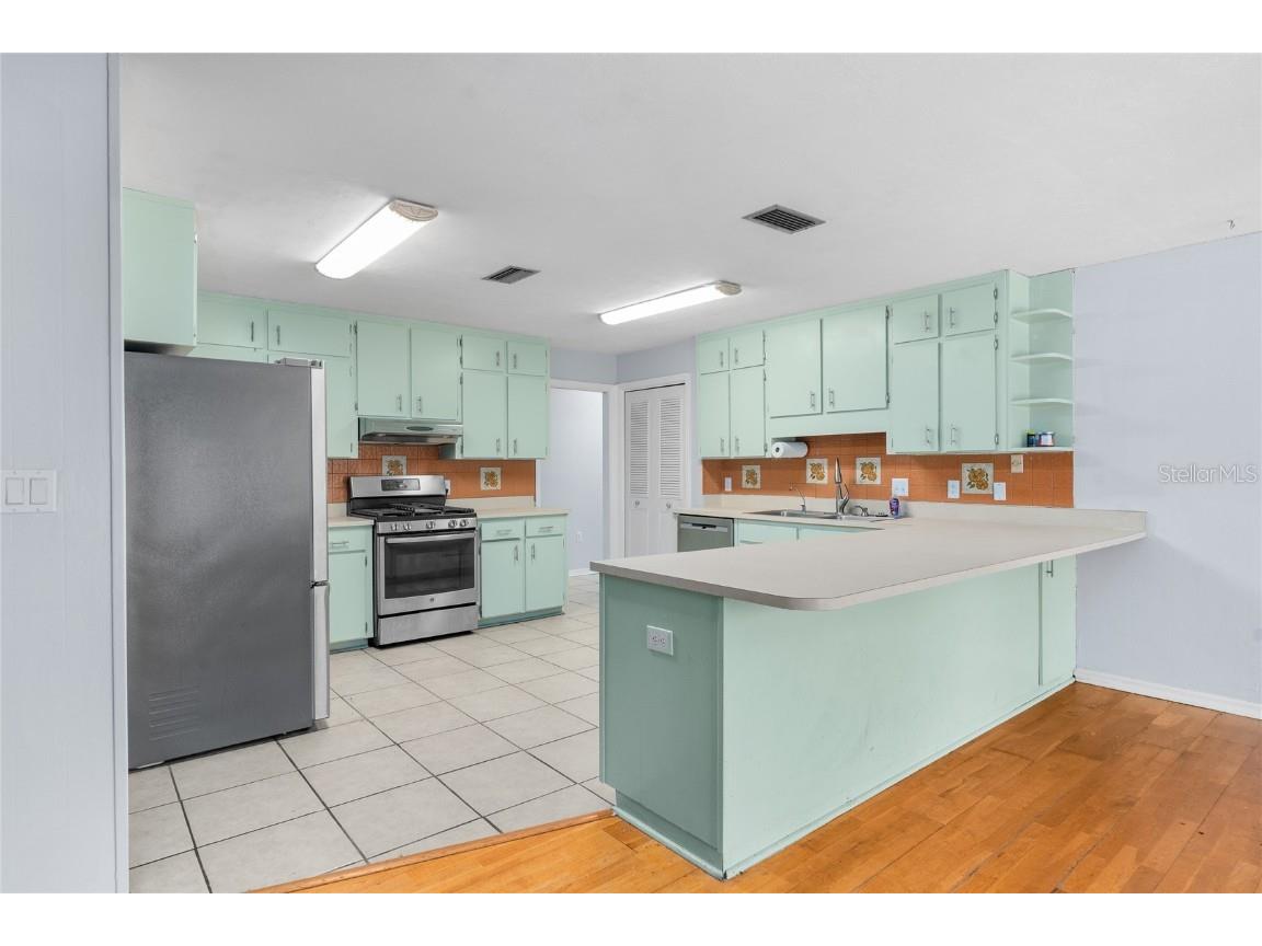 1301 NW 91st Terrace Gainesville FL 32606 GC528843 image8