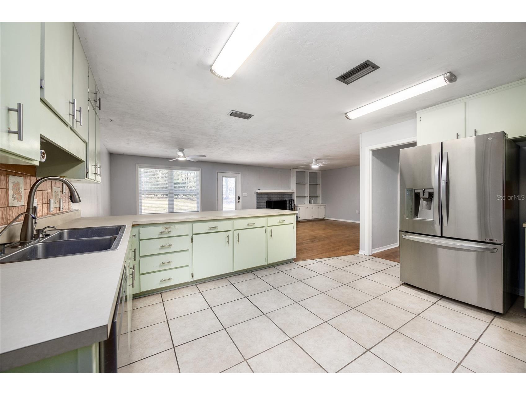 1301 NW 91st Terrace Gainesville FL 32606 GC537300 image16