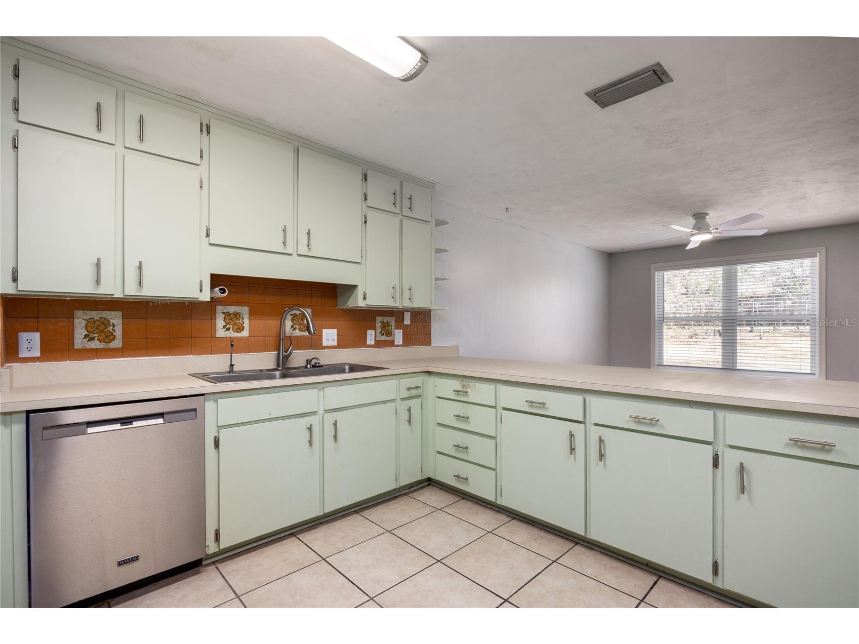 1301 NW 91st Terrace Gainesville FL 32606 GC537300 image17