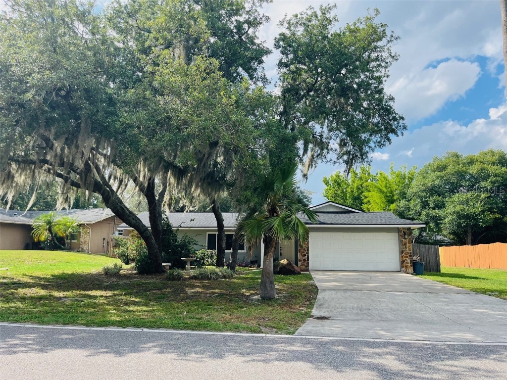 1301 Park Drive Casselberry FL 32707 O6207578 image1