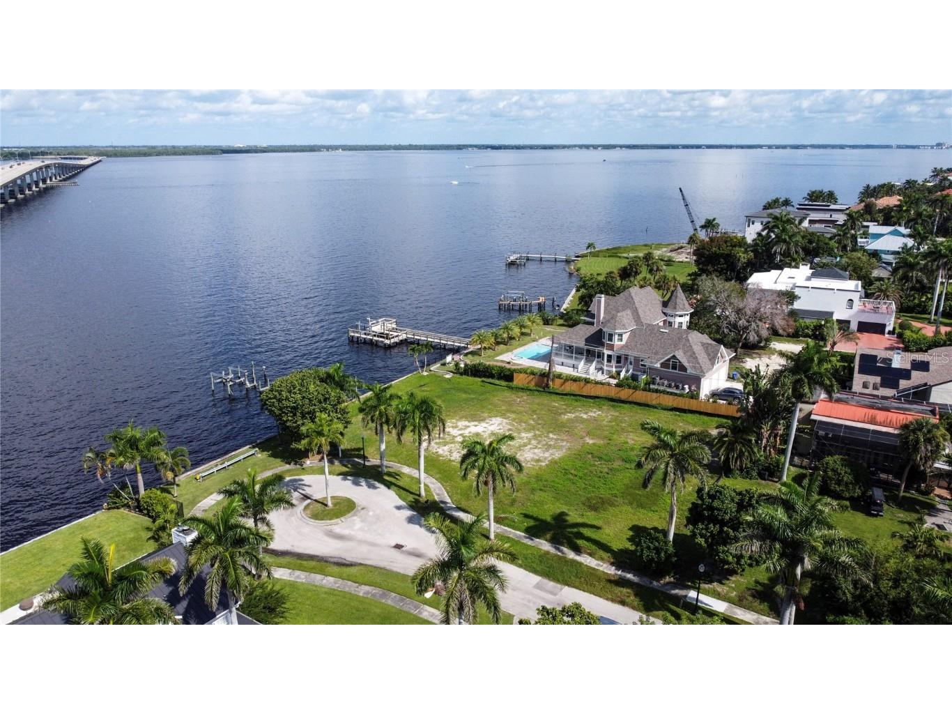 1301 Rio Vista Avenue Fort Myers FL 33901 TB8427920 image25