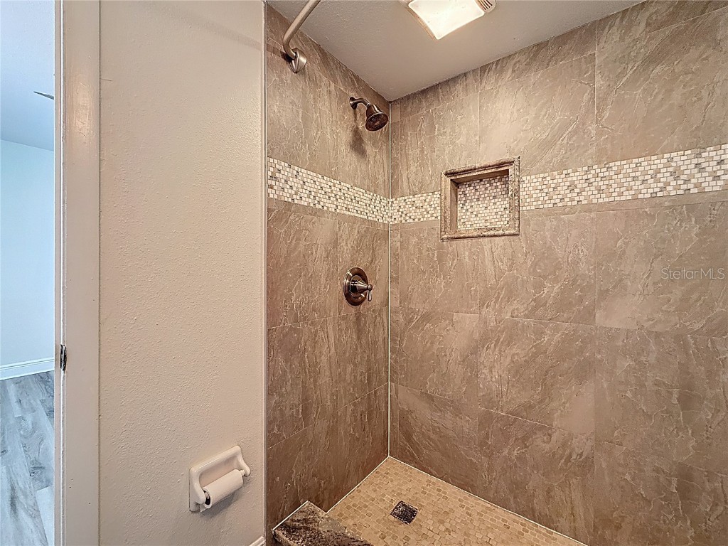 1301 S Howard Avenue #A6 Tampa FL 33606 TB8417972 image18