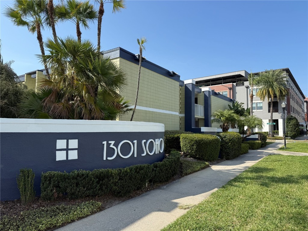 1301 S Howard Avenue #B24 Tampa FL 33606 TB8363646 image1