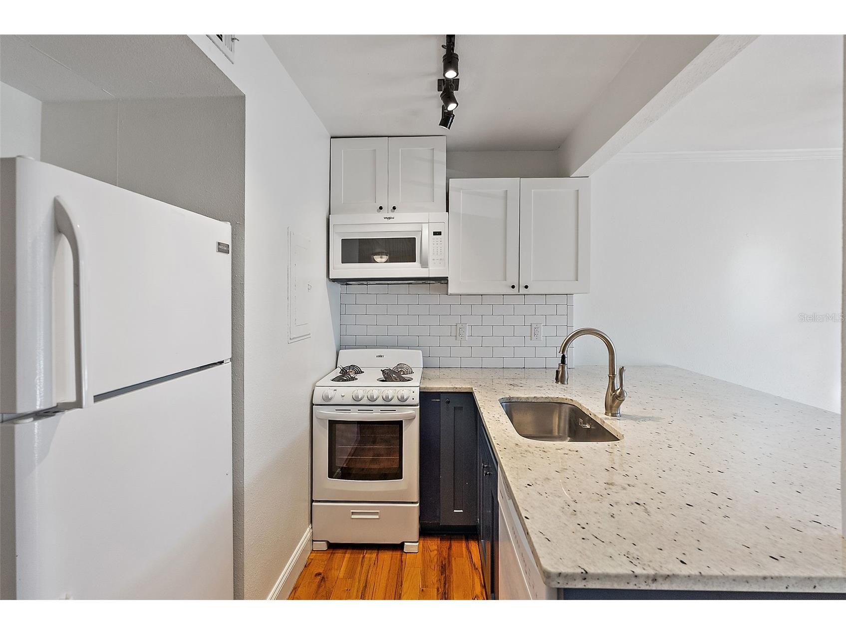 1301 S Howard Avenue #C12 Tampa FL 33606 TB8446091 image13