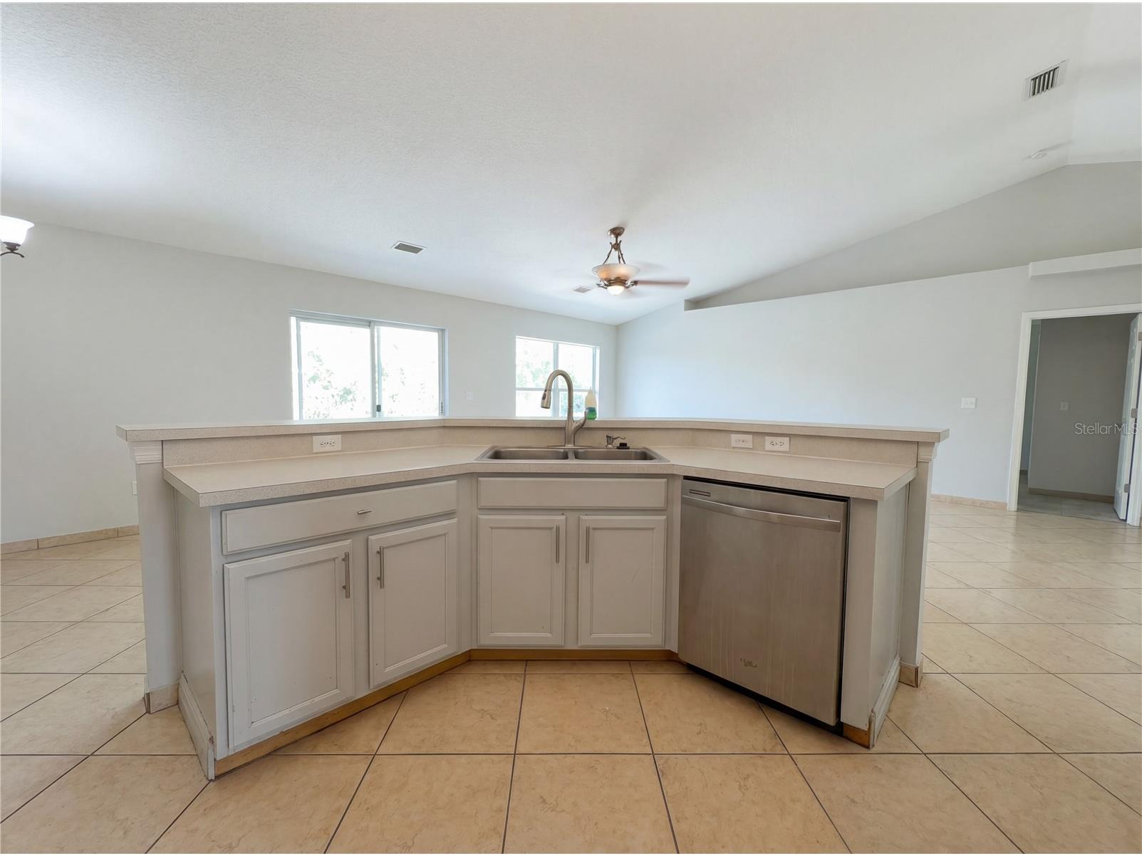 1301 Star Court Deltona FL 32725 O6402711 image2