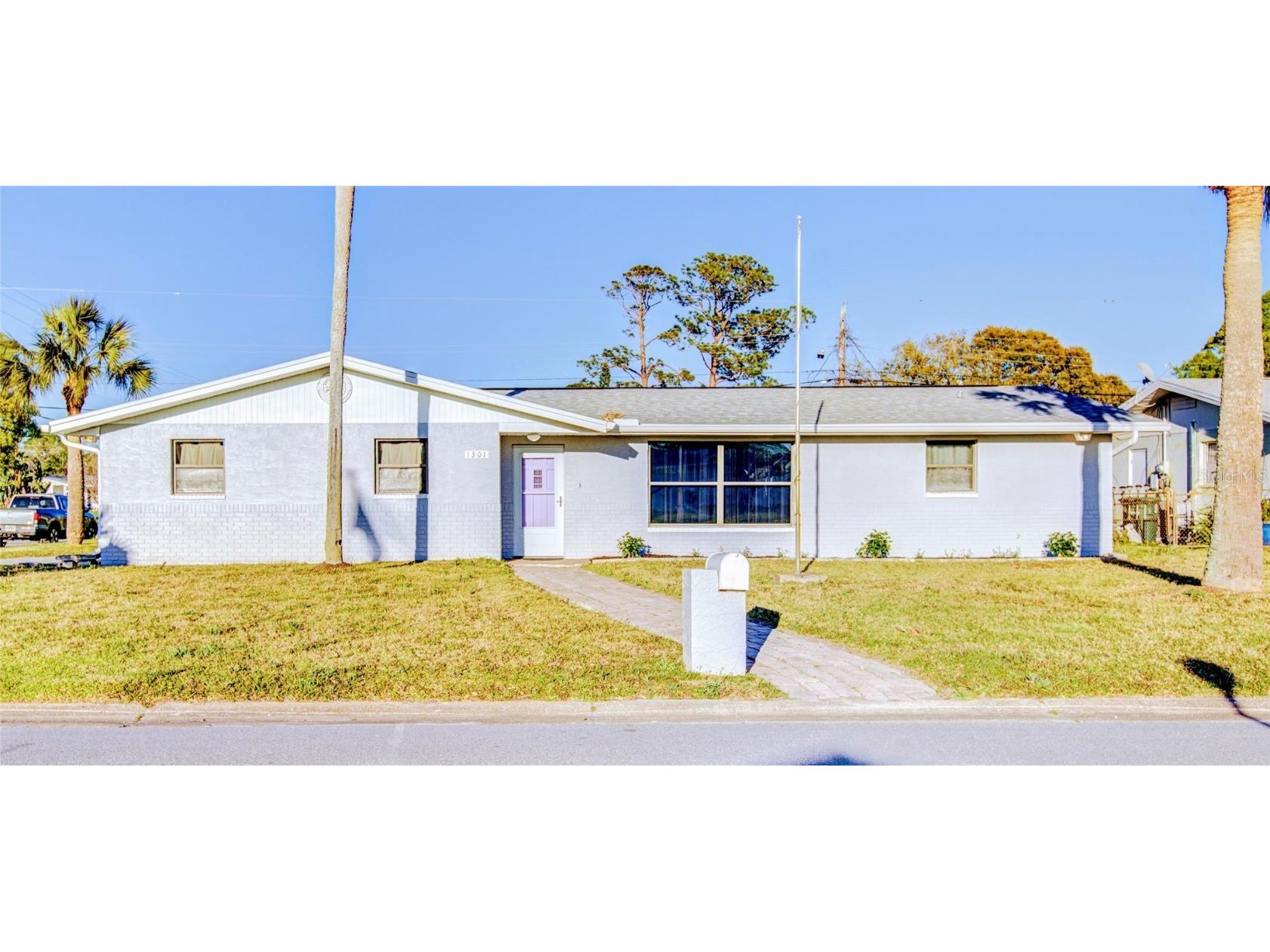 1301 Suwanee Road Daytona Beach FL 32114 V4941826 image1