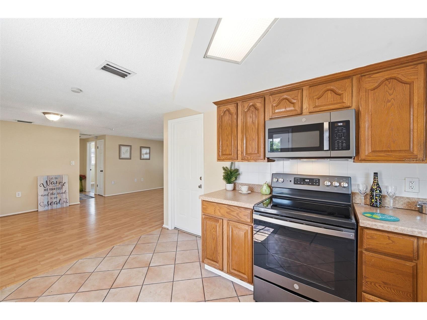 1301 Viking Drive Holiday FL 34691 W7887284 image16