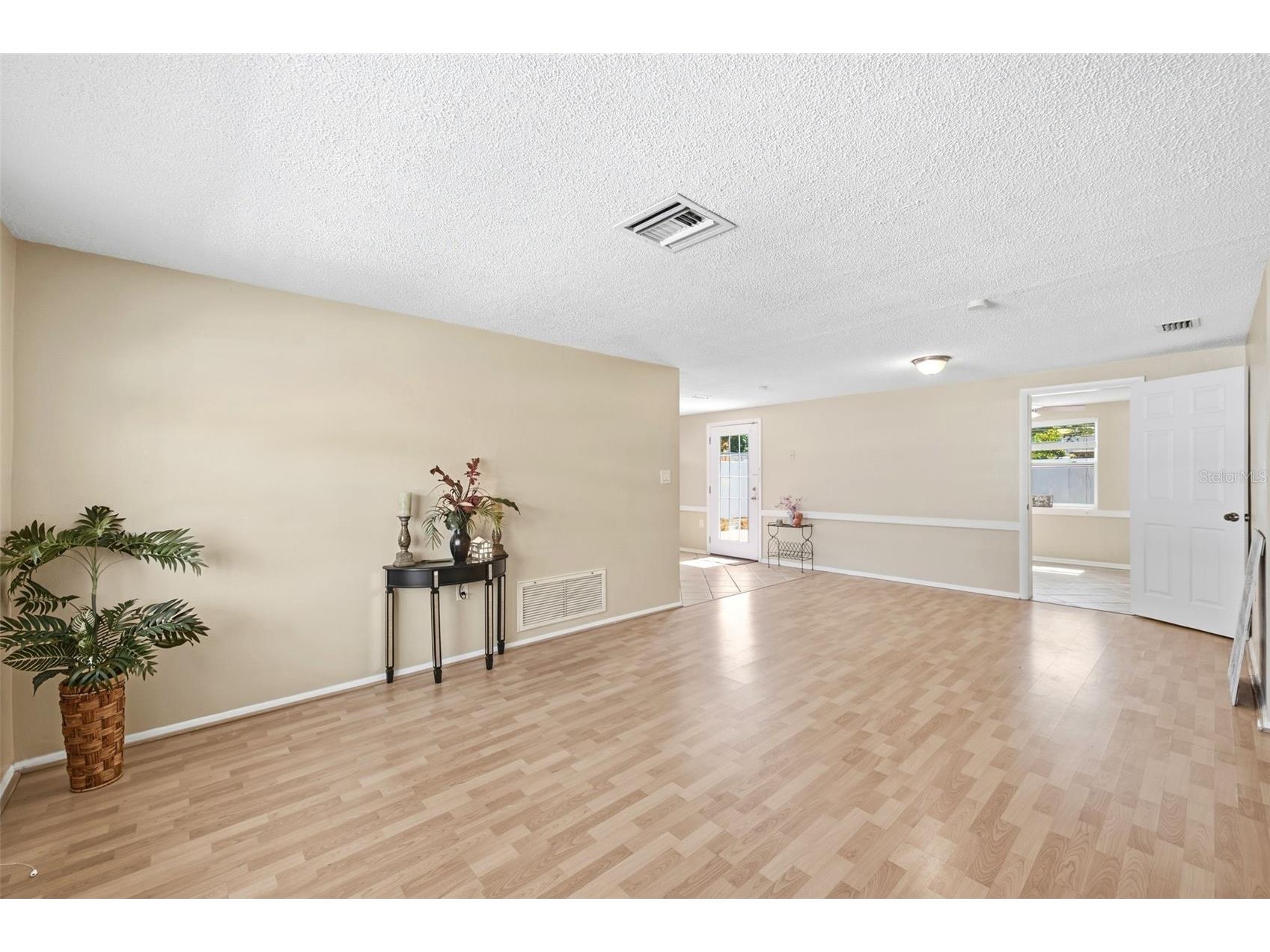 1301 Viking Drive Holiday FL 34691 W7887284 image9