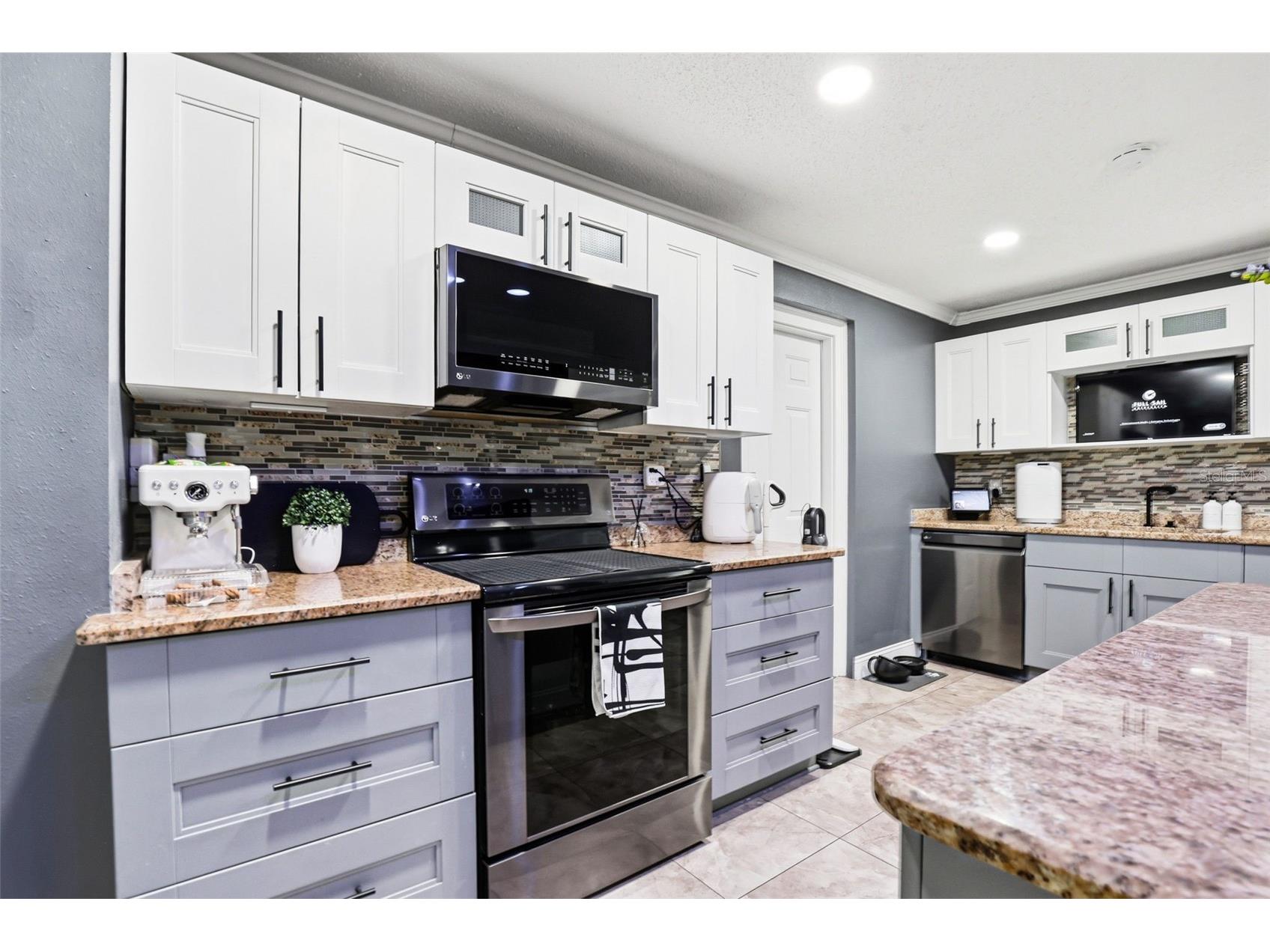 1301 Vinemont Drive Brandon FL 33510 TB8486502 image22