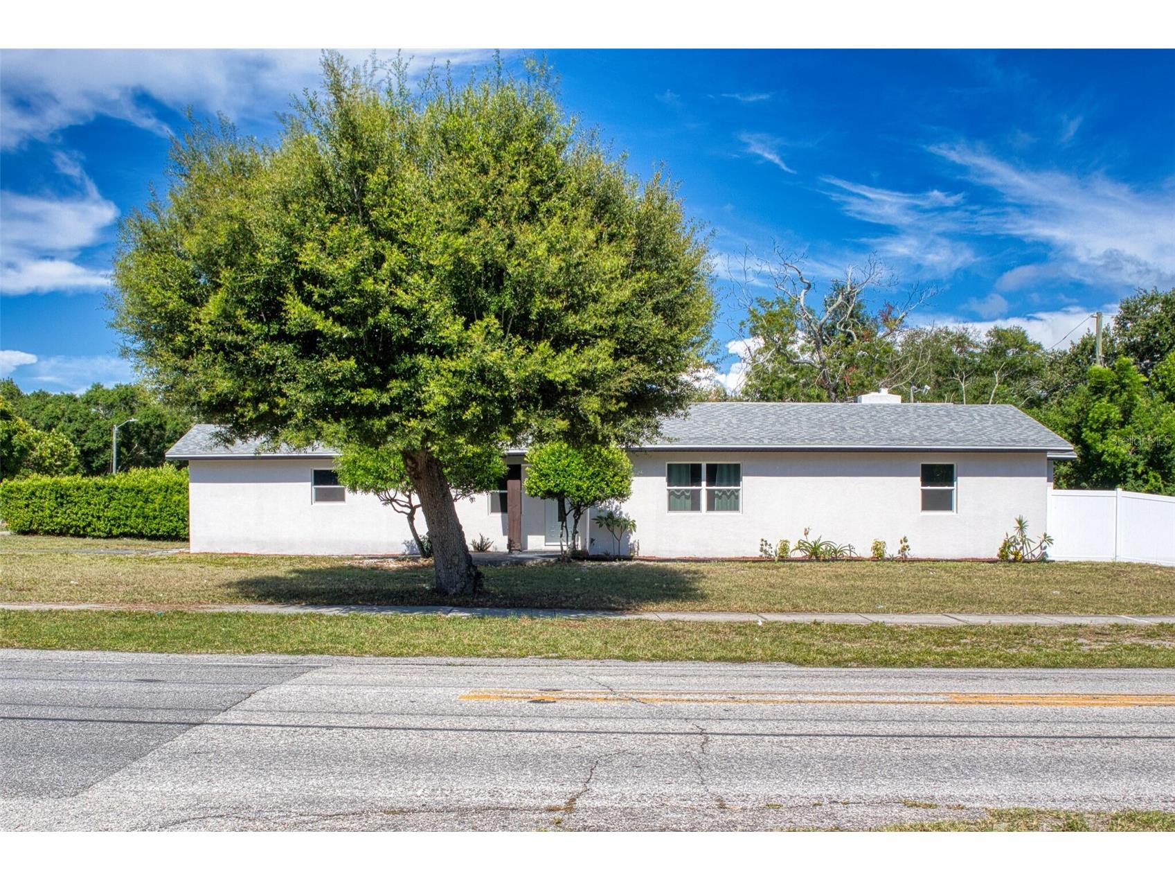 1301 Woodbine Street Clearwater FL 33755 TB8519188 image3