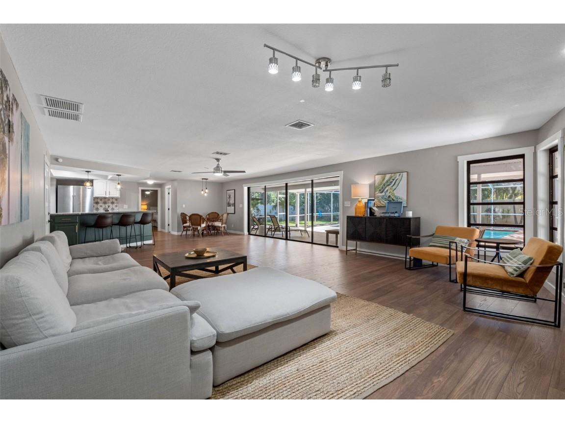 13012 96th Avenue Seminole FL 33776 TB8432587 image17