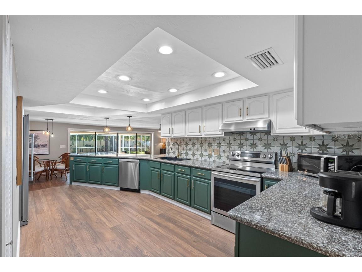 13012 96th Avenue Seminole FL 33776 TB8432587 image6