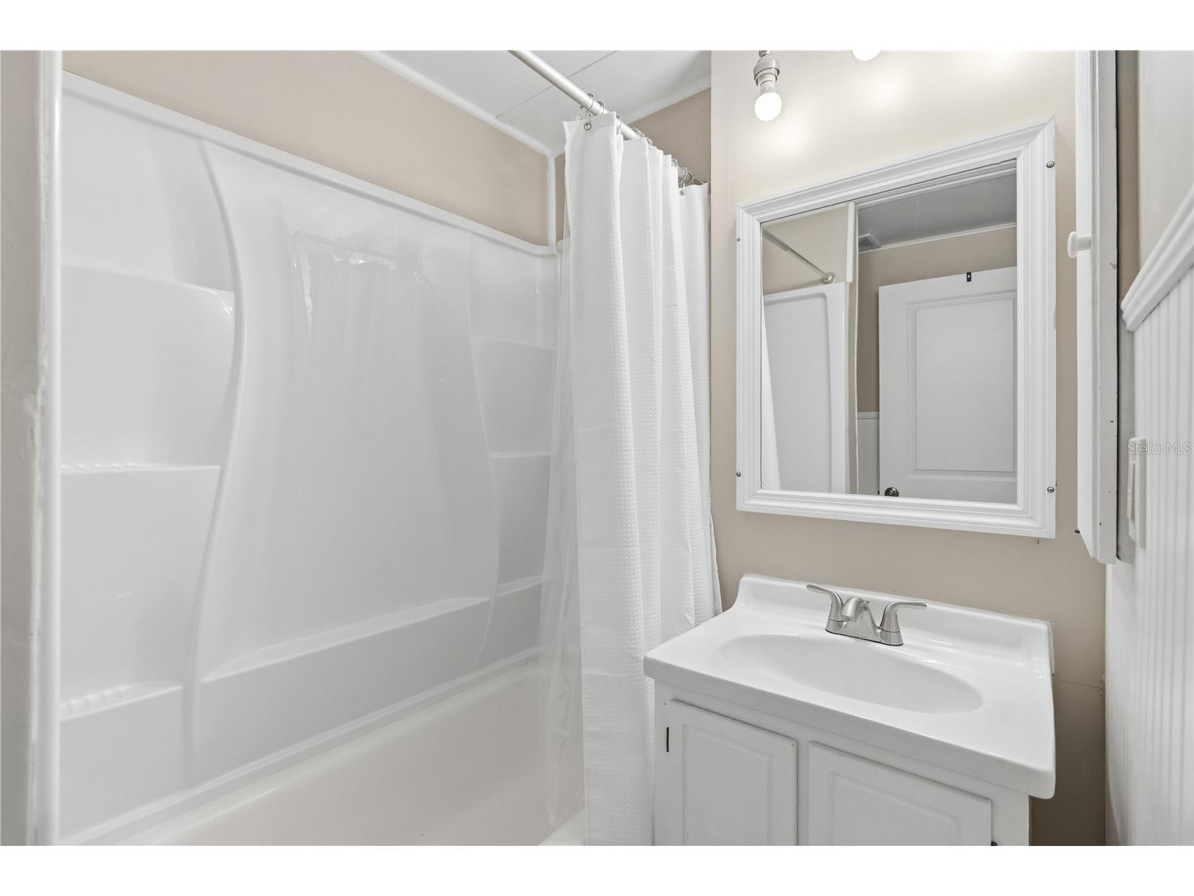 13012 96th Avenue Seminole FL 33776 TB8485518 image26