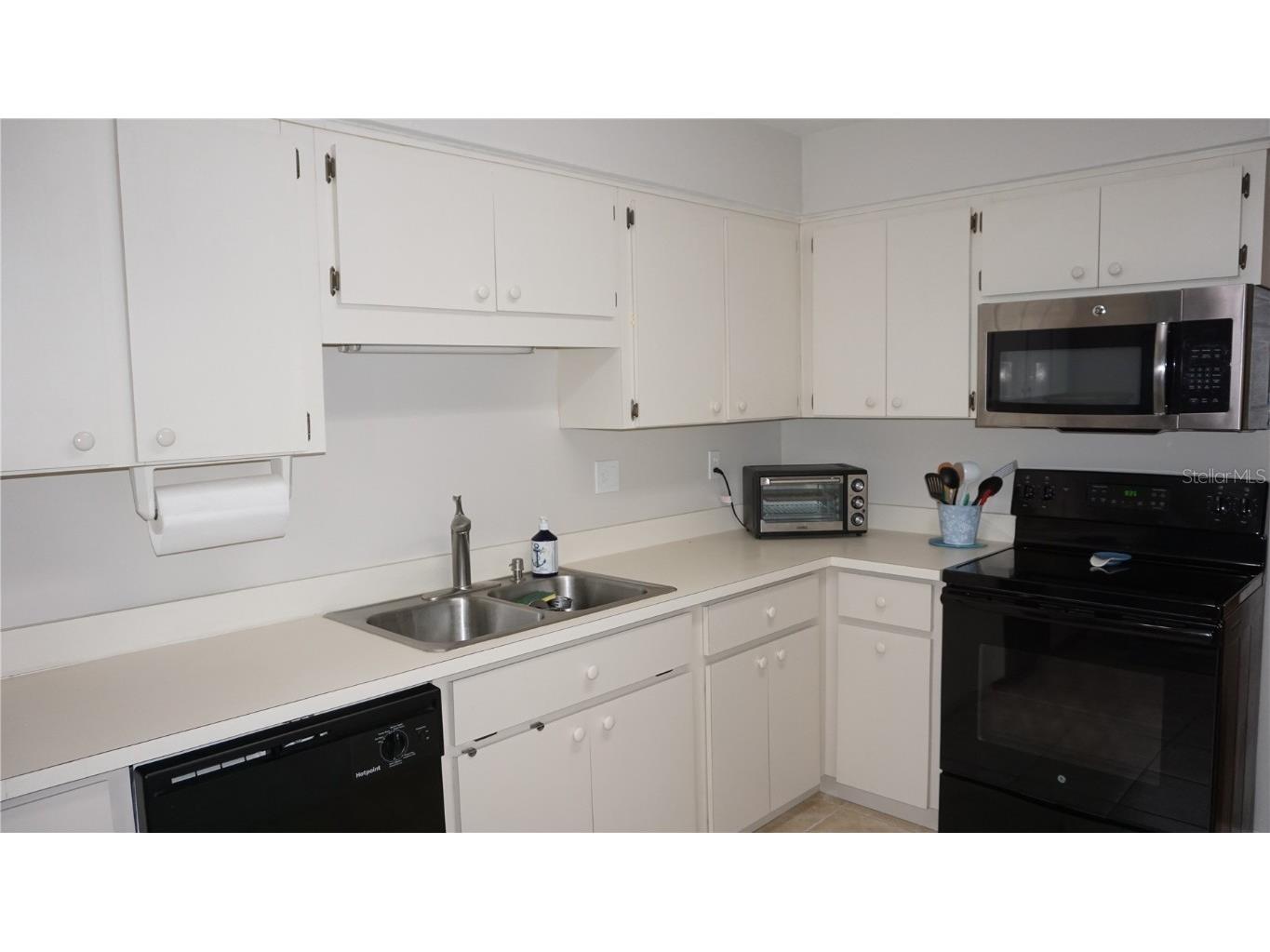 13012 Wedge Wood Way #A Hudson FL 34667 W7880960 image6