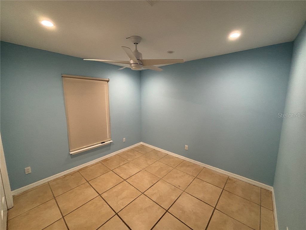 13014 NE 5th Place Silver Springs FL 34488 - LAKE WALDENA OM716023 image21