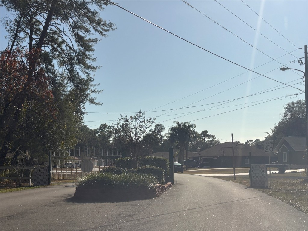 13014 NE 5th Place Silver Springs FL 34488 - LAKE WALDENA OM716023 image26