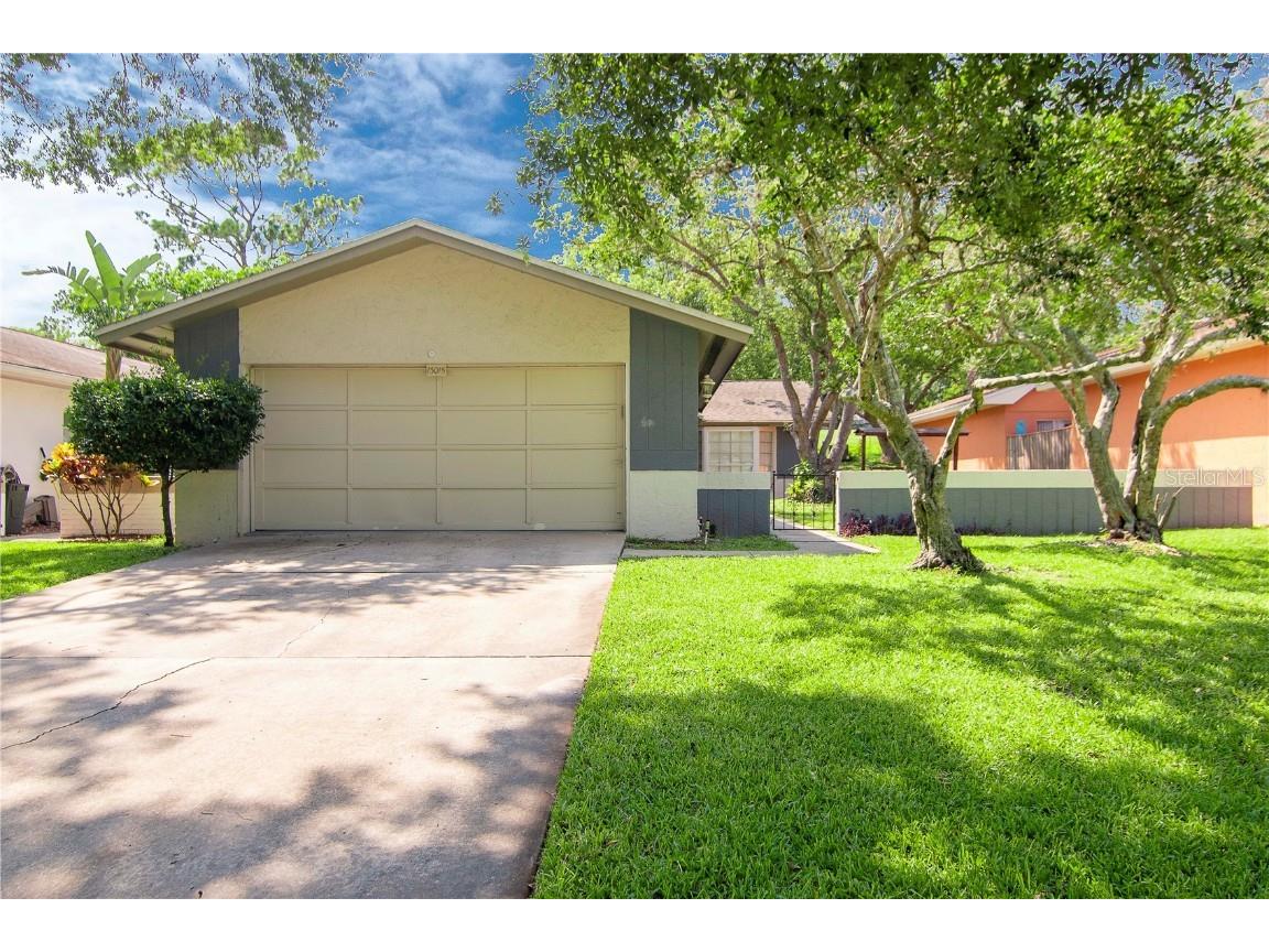 13015 Club Drive Hudson FL 34667 U8205632 image1