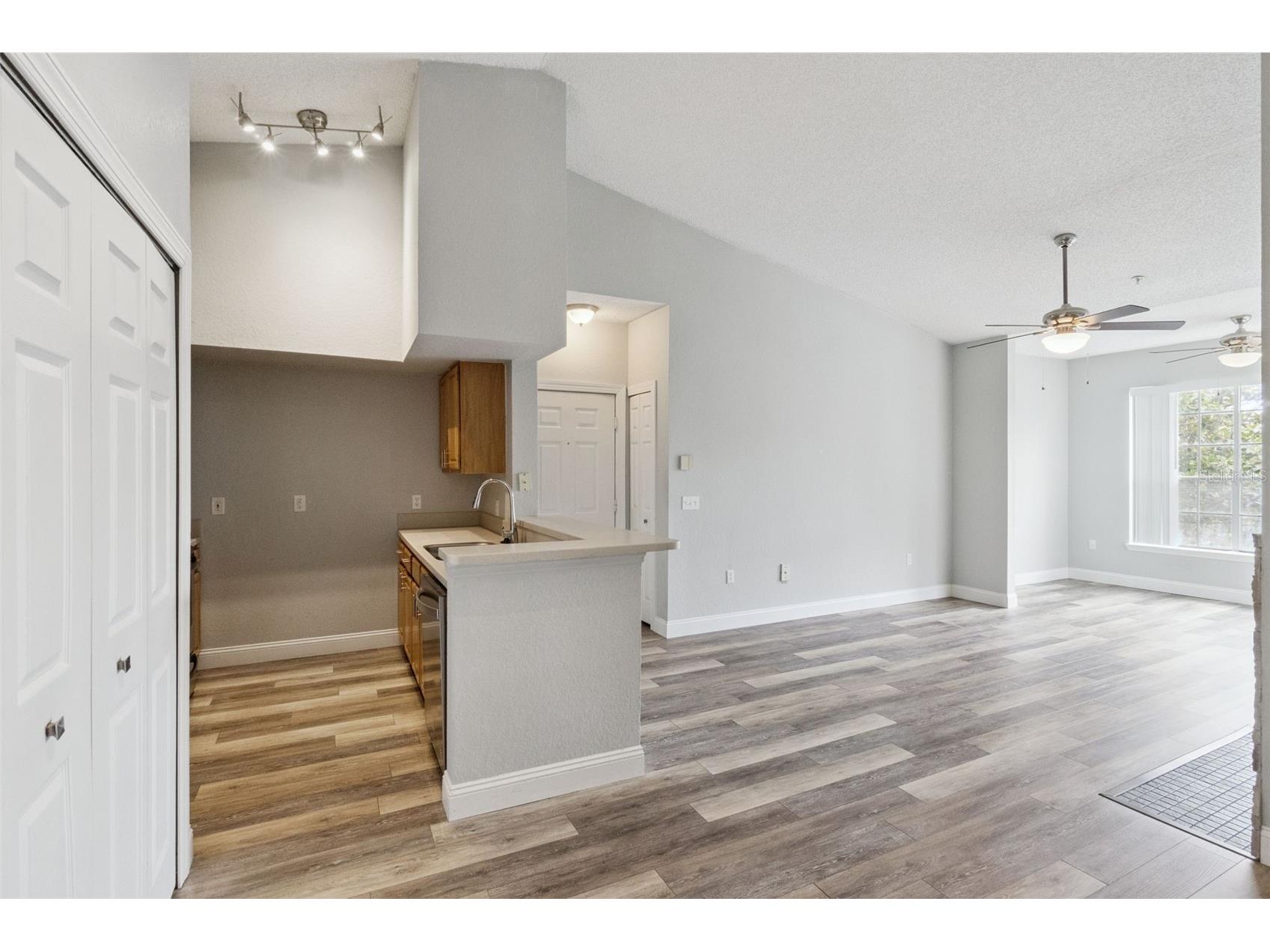 13015 Plantation Park Circle #1035 Orlando FL 32821 O6403617 image6