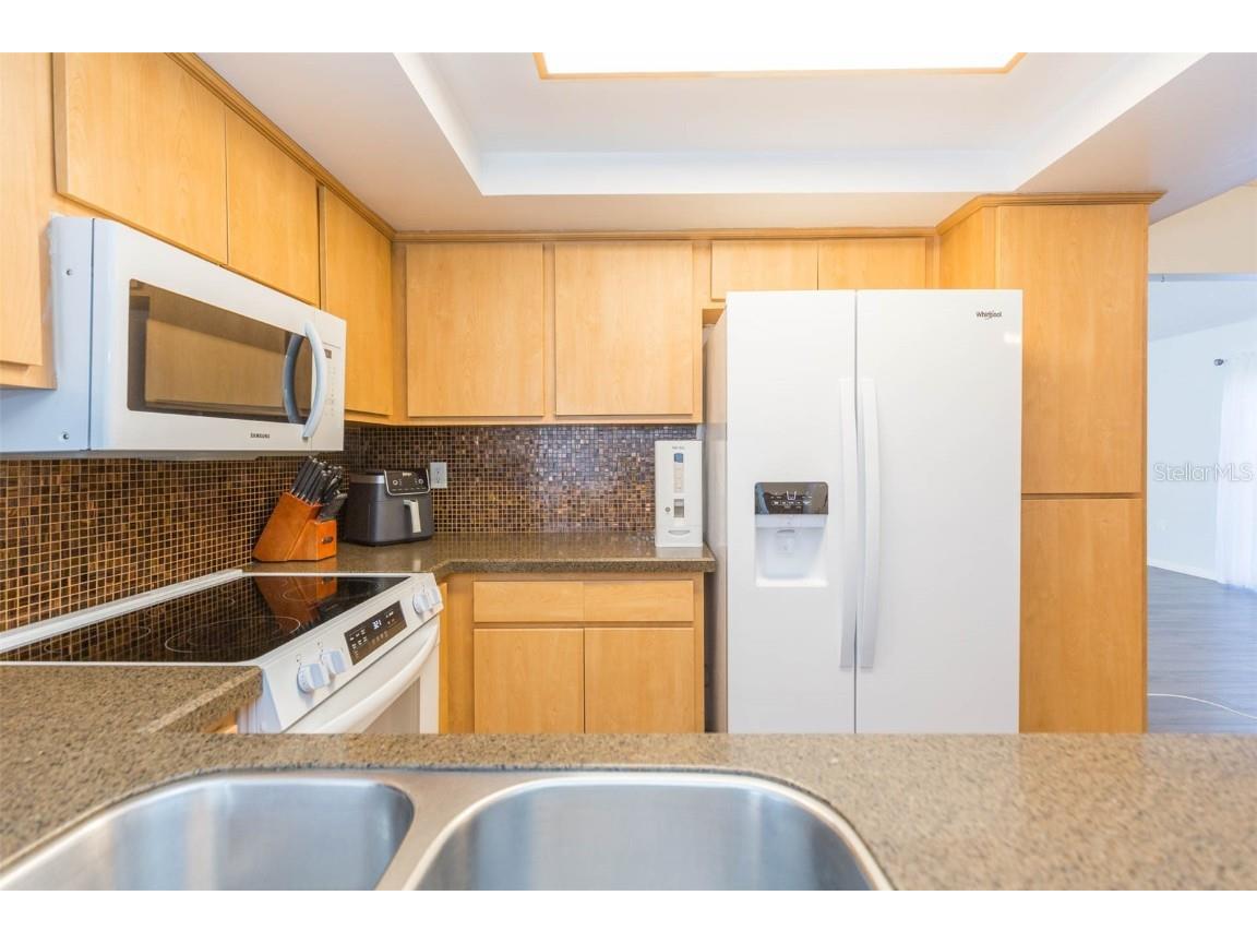 13016 Club Drive Hudson FL 34667 TB8437276 image16