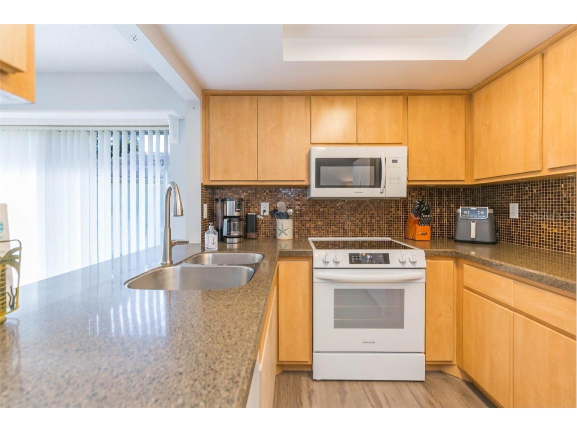 13016 Club Drive Hudson FL 34667 TB8437276 image17