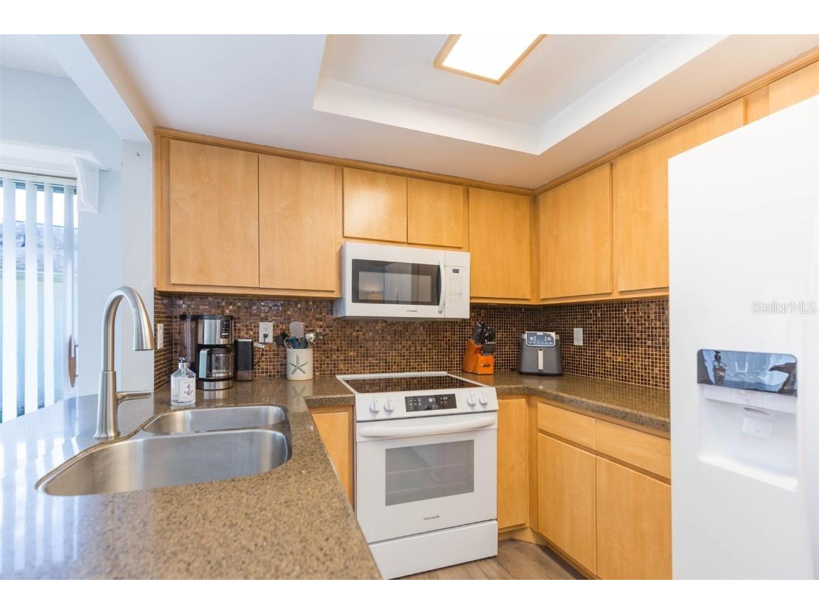 13016 Club Drive Hudson FL 34667 TB8437276 image18