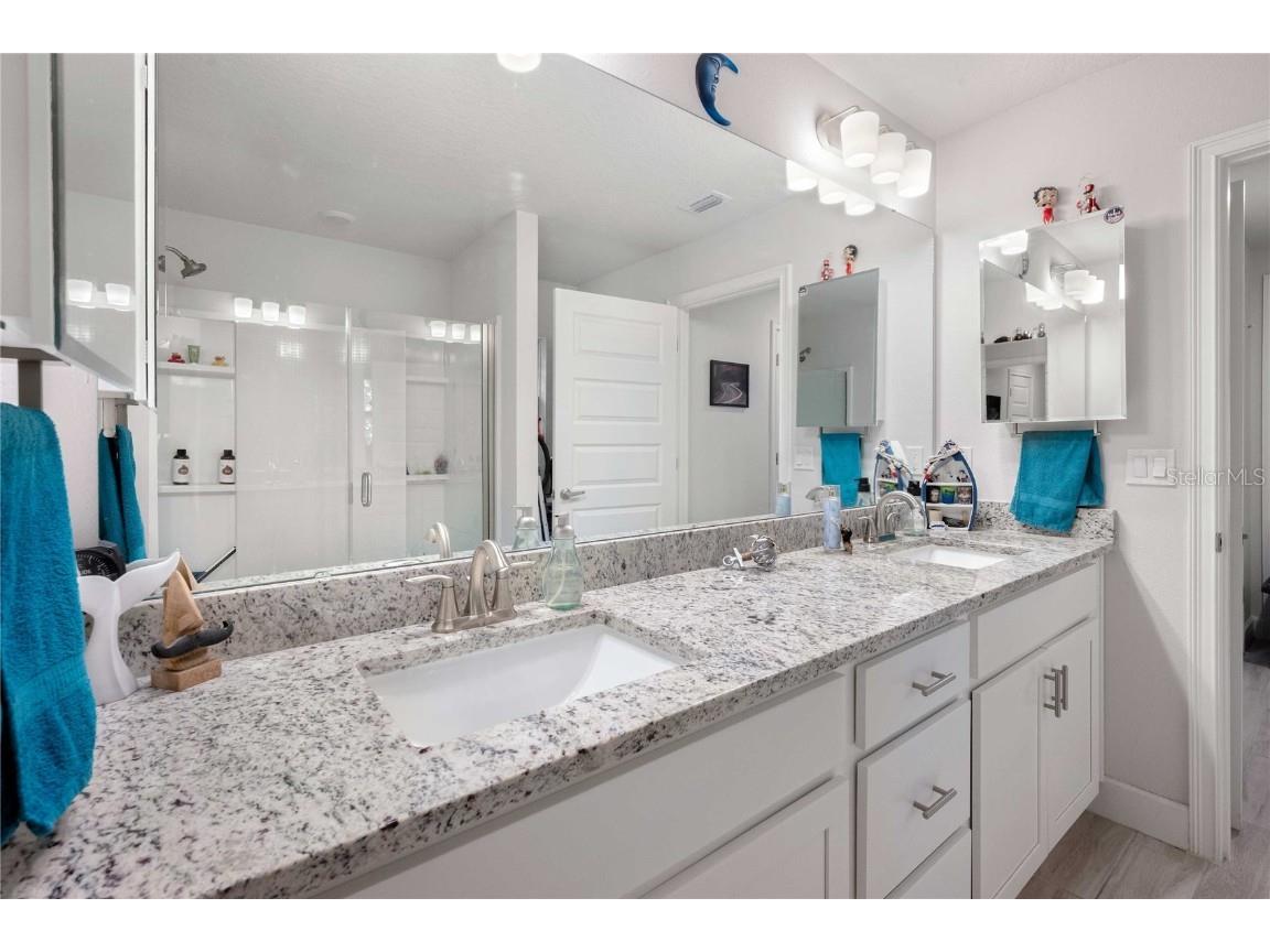 13019 Ogden Glade Road Dade City FL 33525 TB8424432 image17