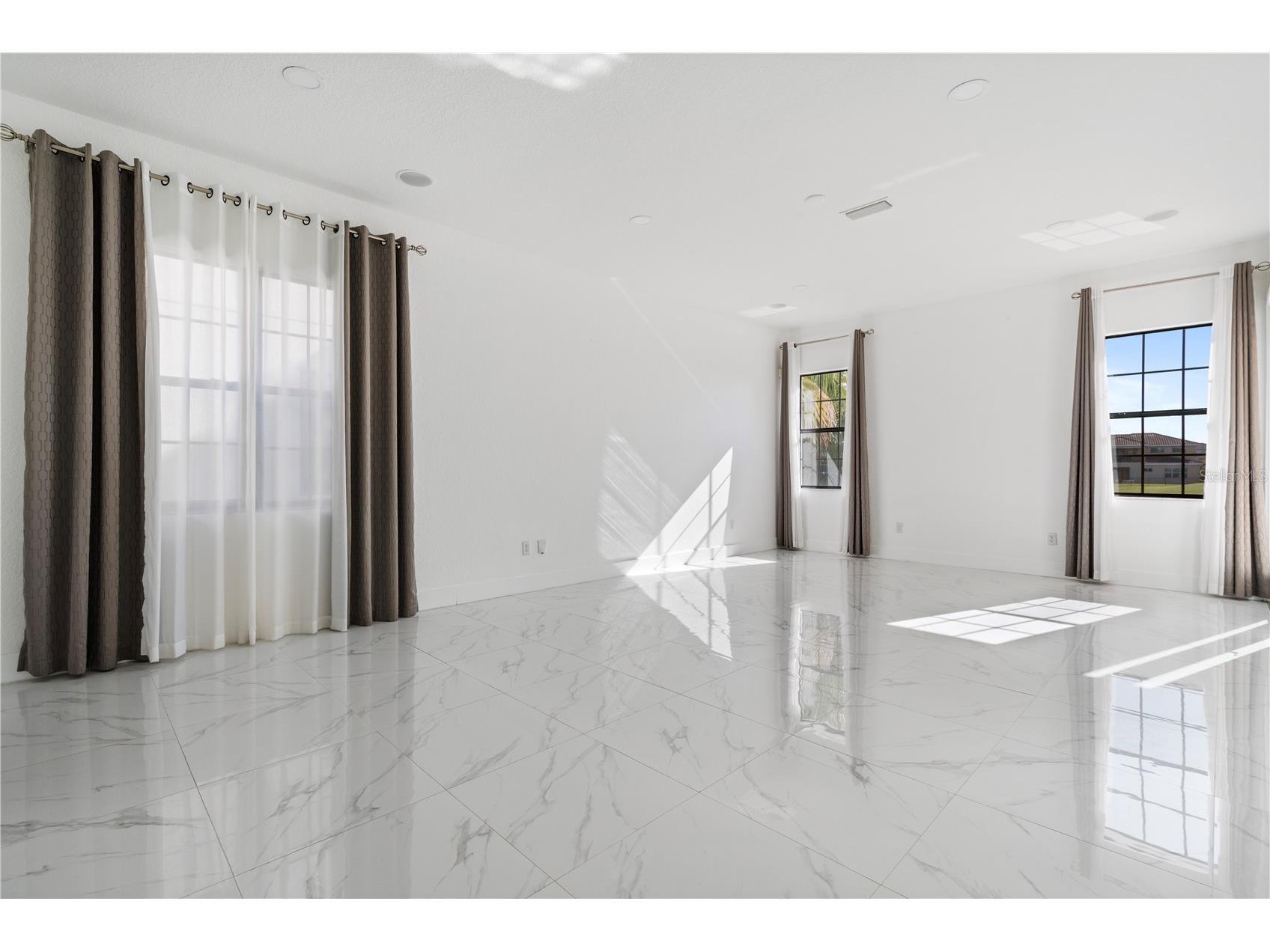 13019 Woodford Street Orlando FL 32832 O6414833 image26