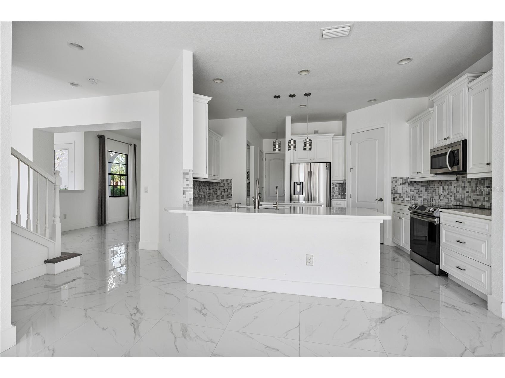 13019 Woodford Street Orlando FL 32832 O6414833 image30