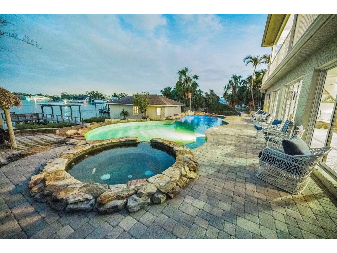 1302 Belcher Drive Tarpon Springs FL 34689 - ANCLOTE RIVER / GULF OF MEXICO TB8450473 image4