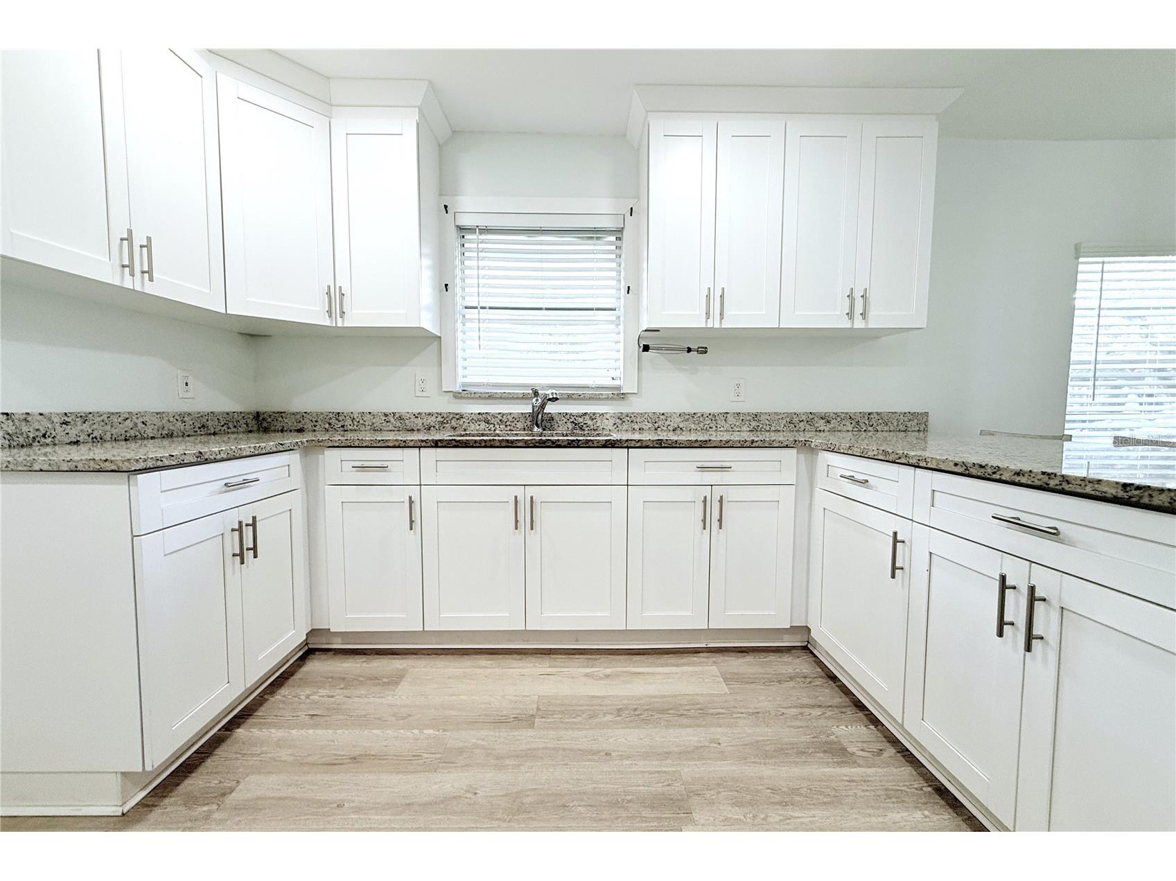 1302 E 33rd Avenue Tampa FL 33603 TB8494917 image12