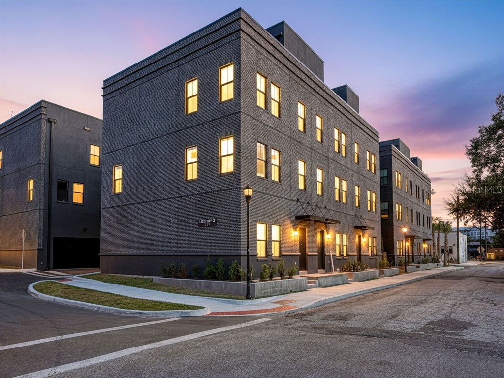 1302 E Kay Street #1 Tampa FL 33602 TB8449389 image1