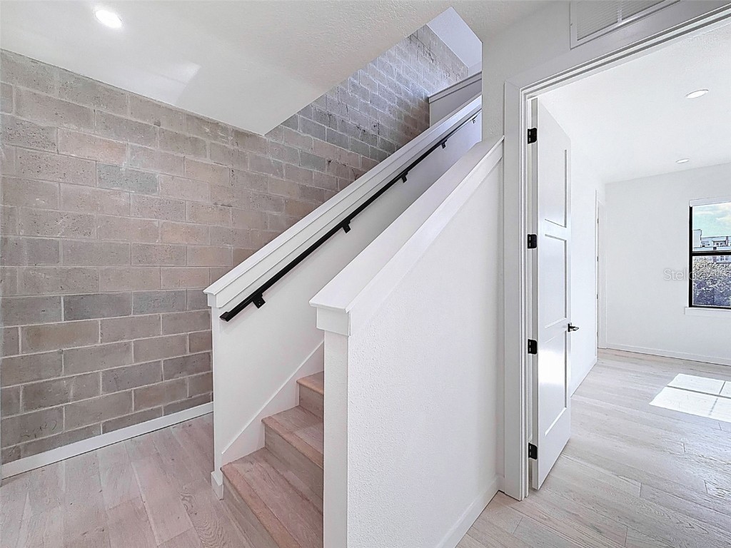 1302 E Kay Street #1 Tampa FL 33602 TB8449389 image33