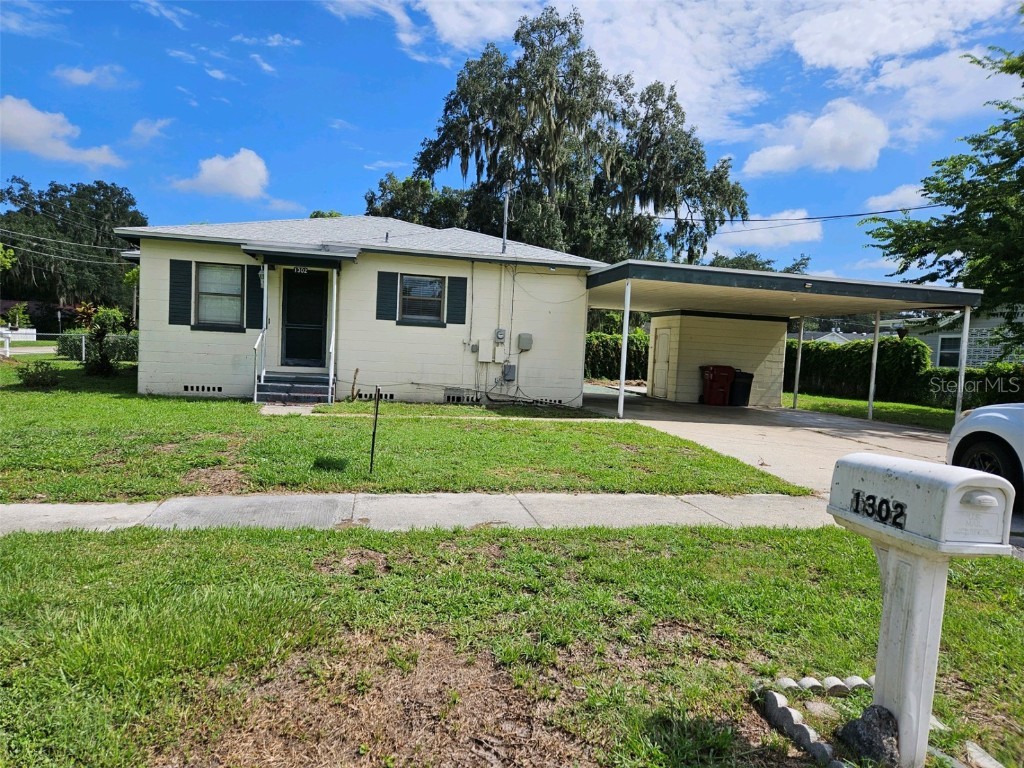 1302 E Tomlin Street Plant City FL 33563 T3541553 image1