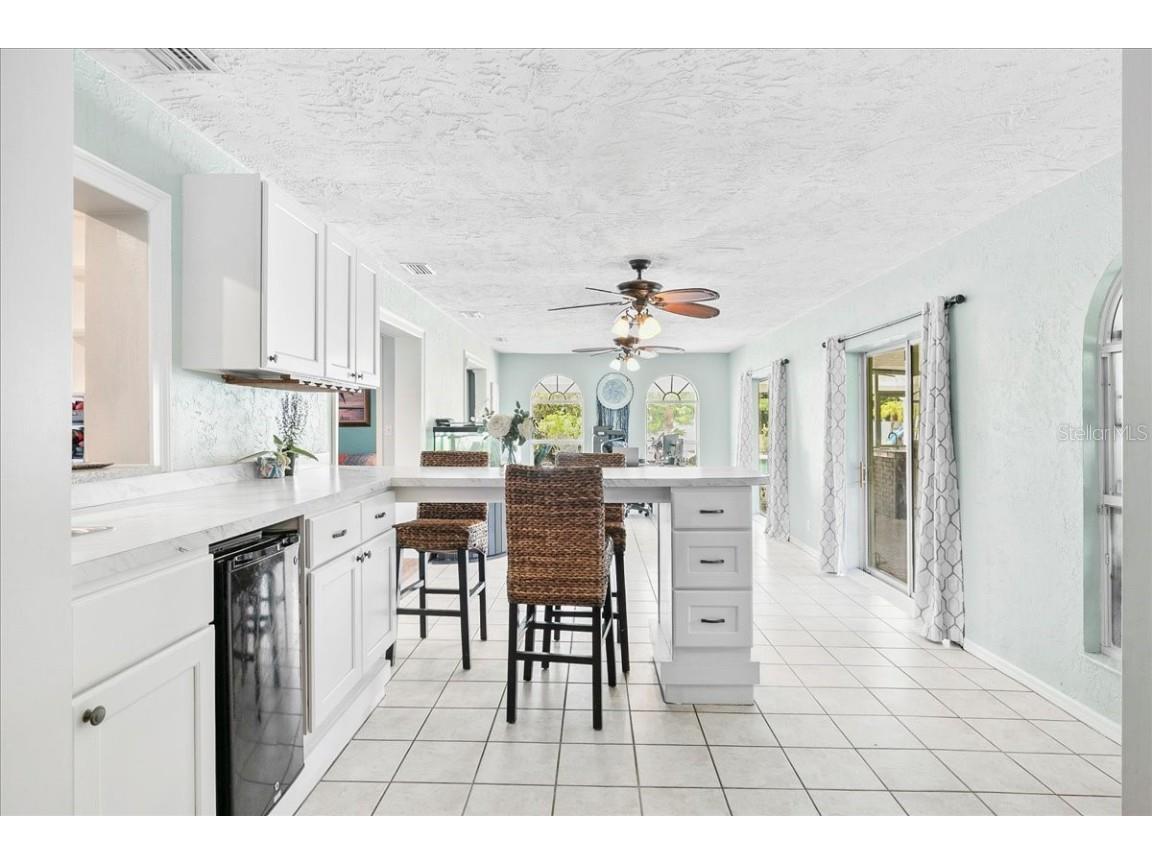 1302 Georgetowne Circle Sarasota FL 34232 O6346510 image12