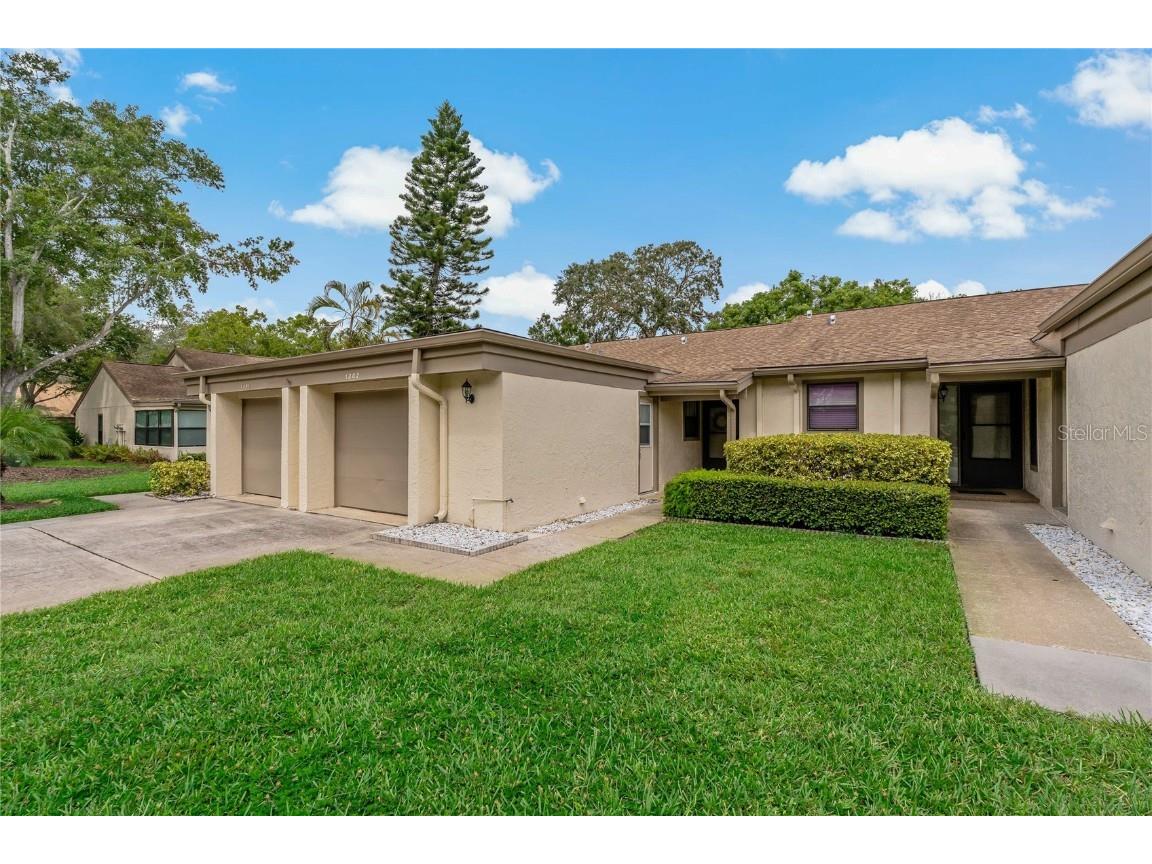 1302 Golfview Drive Tarpon Springs FL 34689 U8213719 image1