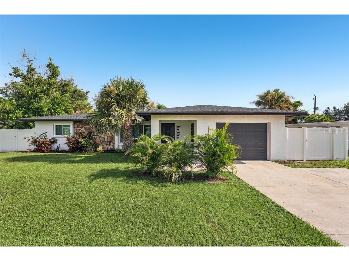 1302 Mango Avenue Venice FL 34285 A4661813 image1