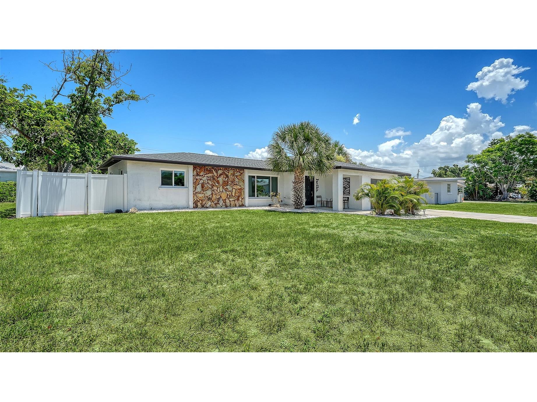 1302 Mango Avenue Venice FL 34285 A4697945 image2