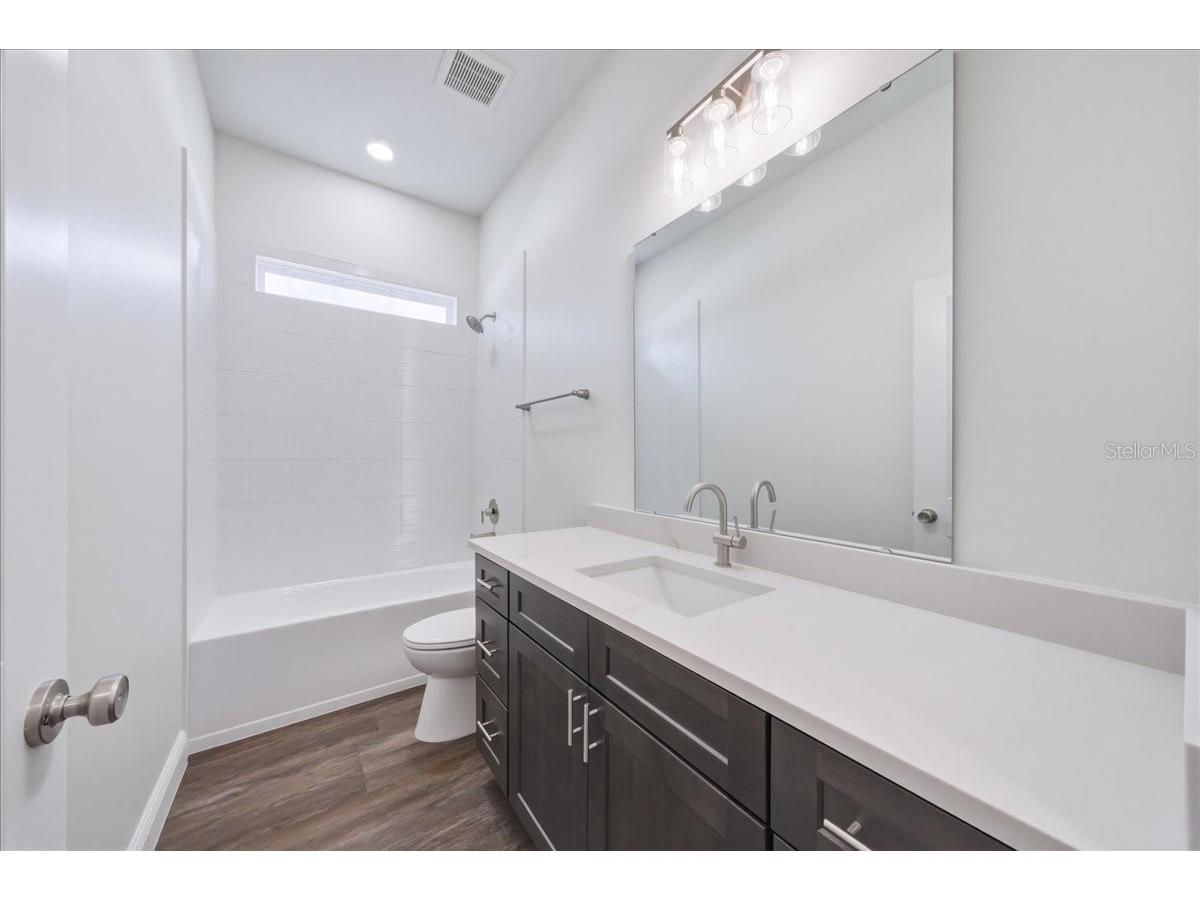1302 Moselle Avenue Orlando FL 32807 O6393827 image18