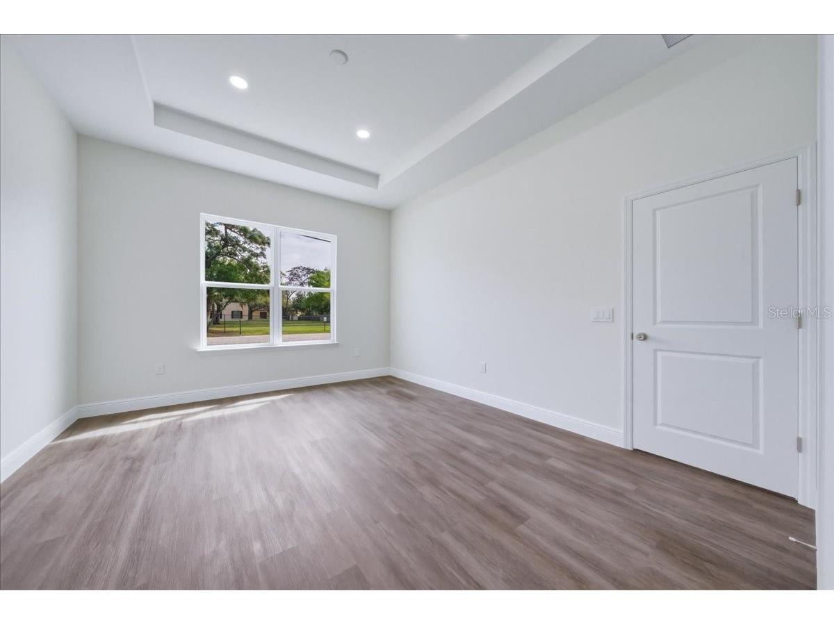 1302 Moselle Avenue Orlando FL 32807 O6393827 image6