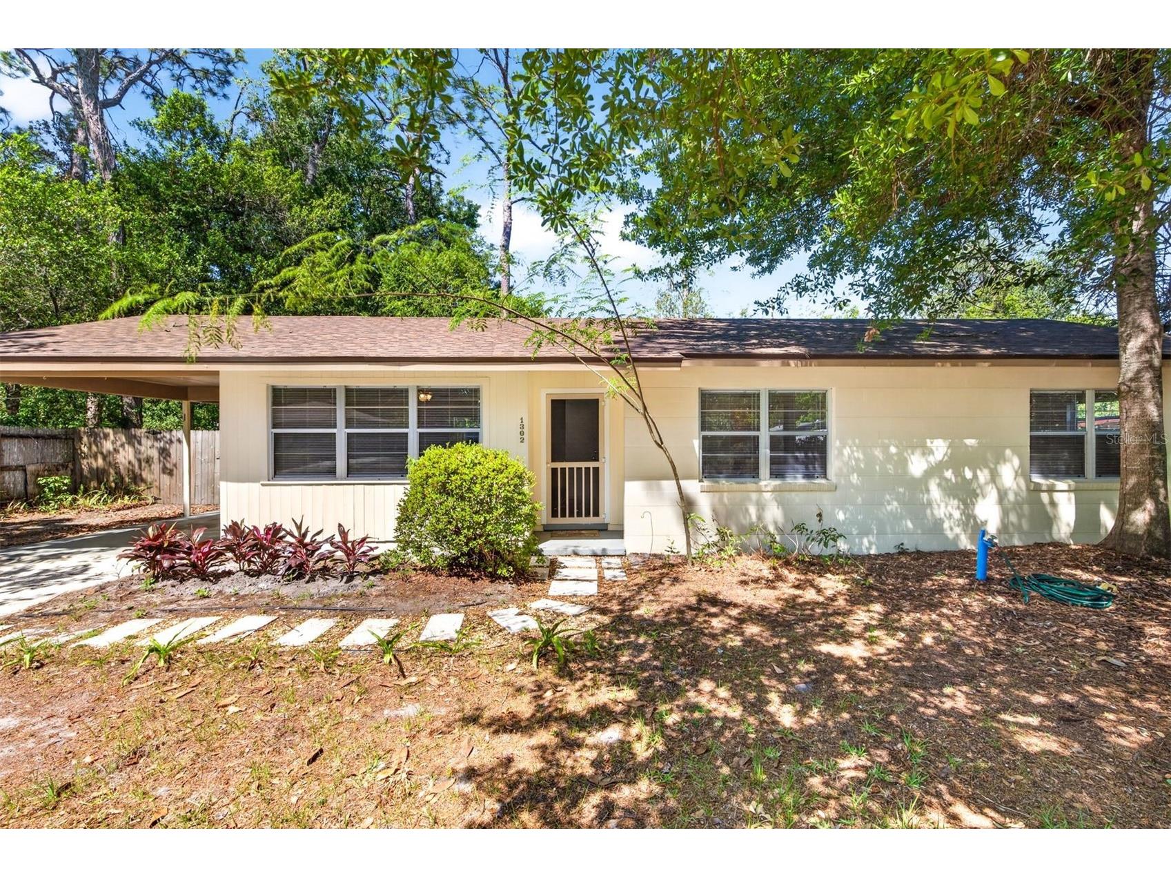 1302 NE 14th Terrace Gainesville FL 32601 GC539976 image1