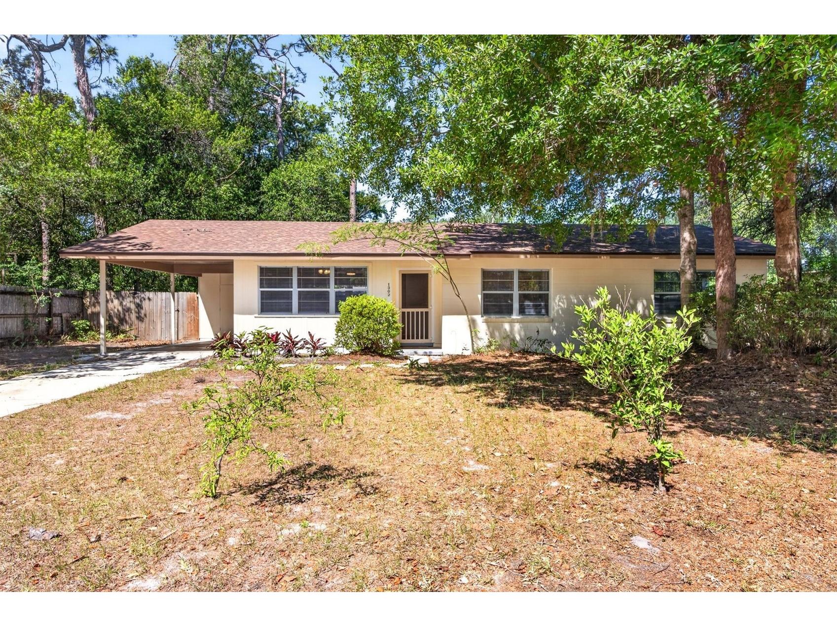 1302 NE 14th Terrace Gainesville FL 32601 GC539976 image2