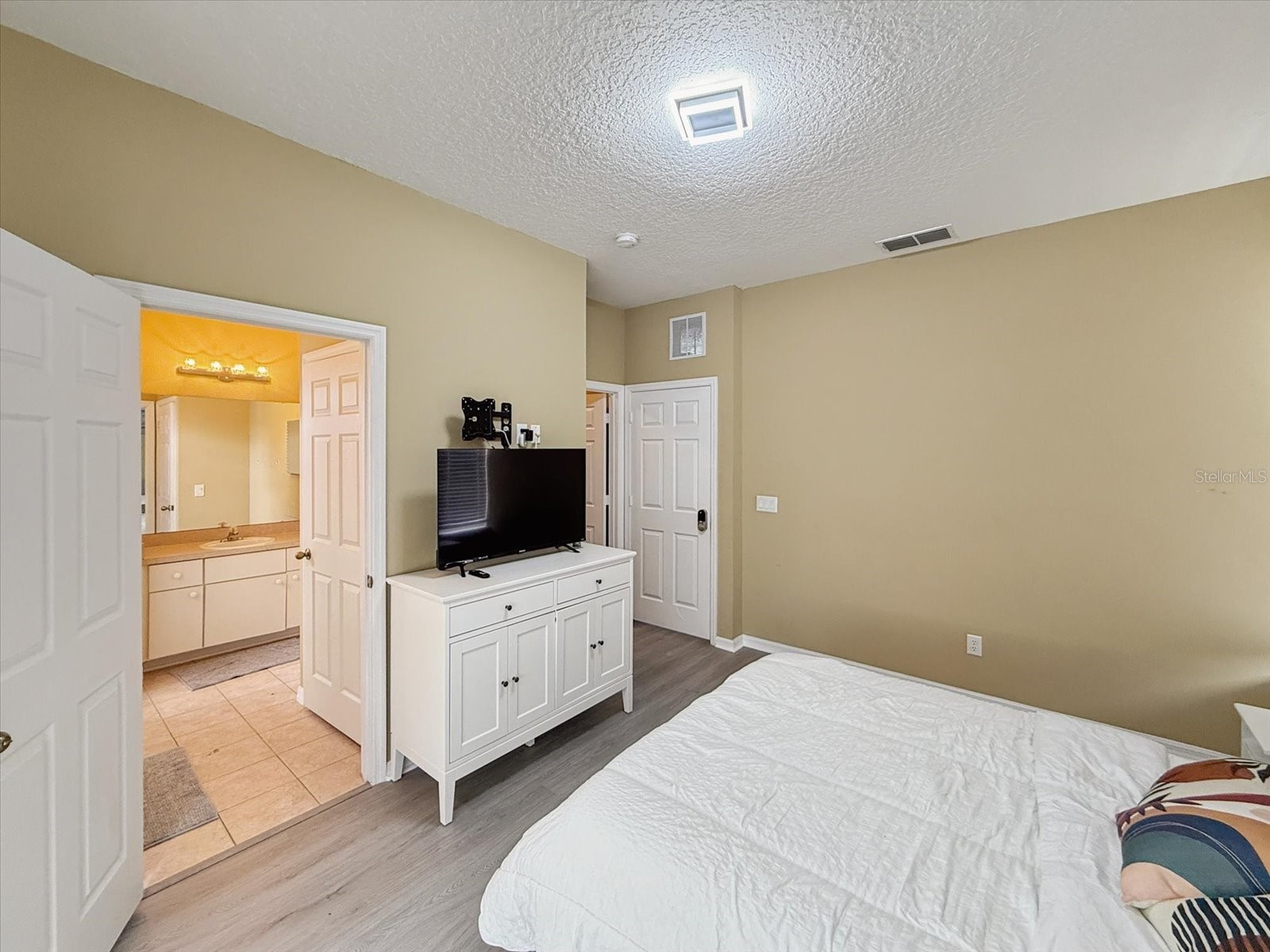 1302 S Beach Circle Kissimmee FL 34746 S5151809 image19