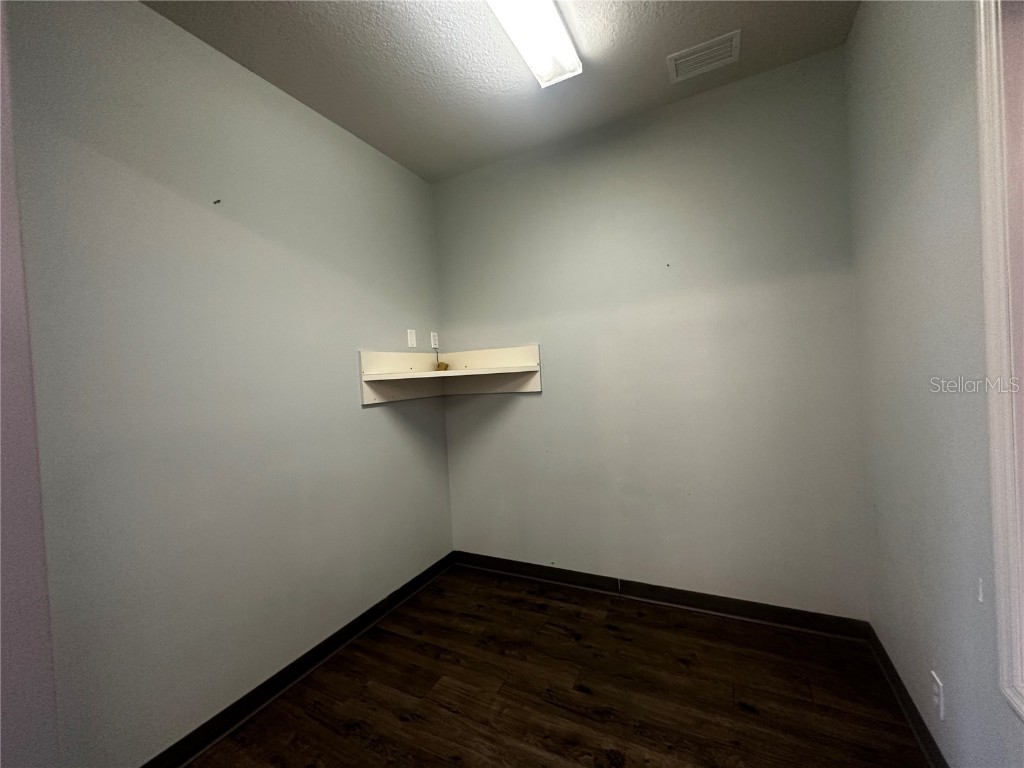 1302 SE 25th Loop #102 Ocala FL 34471 OM712856 image4