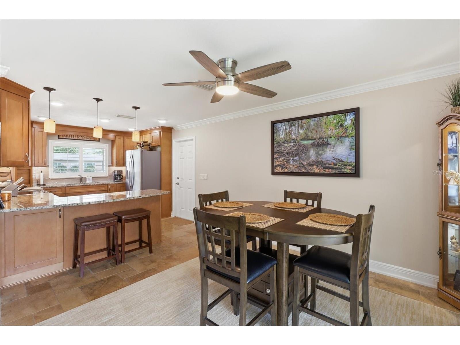 1302 SE Paradise Avenue Crystal River FL 34429 OM726711 image13