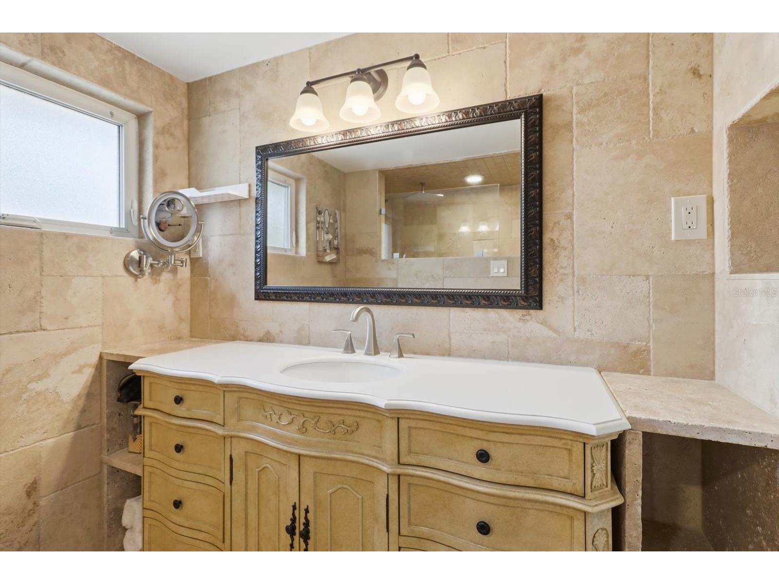 1302 SE Paradise Avenue Crystal River FL 34429 OM726711 image25