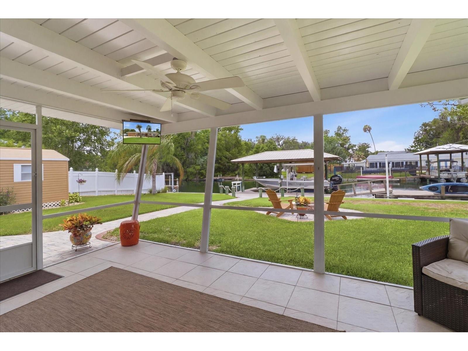 1302 SE Paradise Avenue Crystal River FL 34429 OM726711 image31