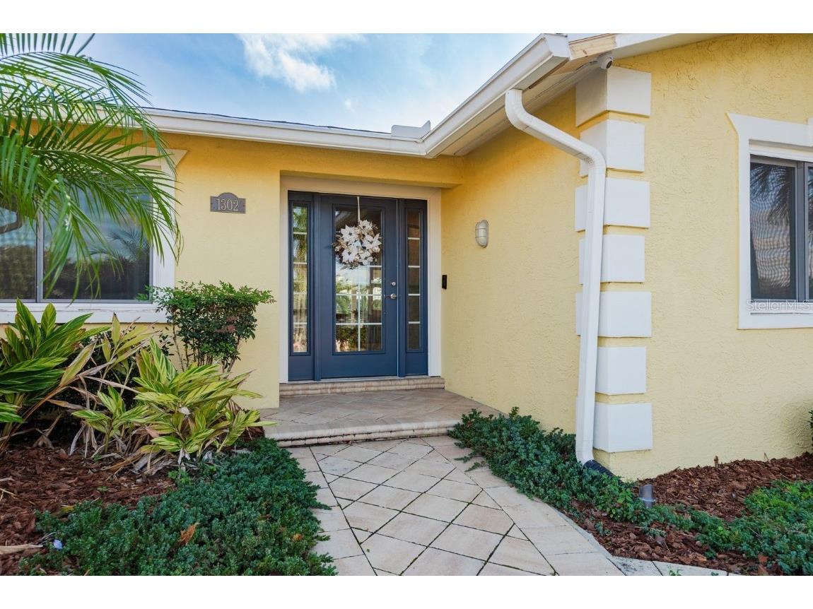 1302 Sutton Place Drive Palm Harbor FL 34683 TB8449003 image5