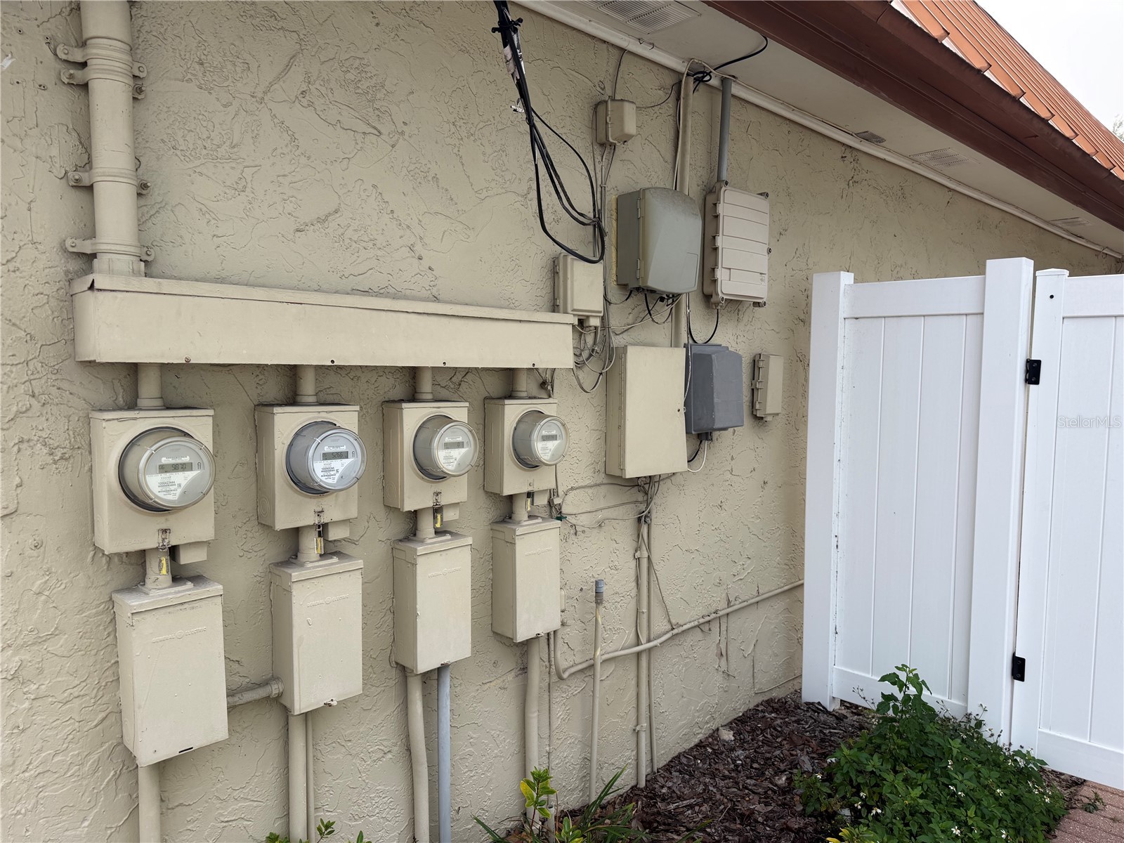 1302 W Busch Boulevard Tampa FL 33612 TB8485004 image18